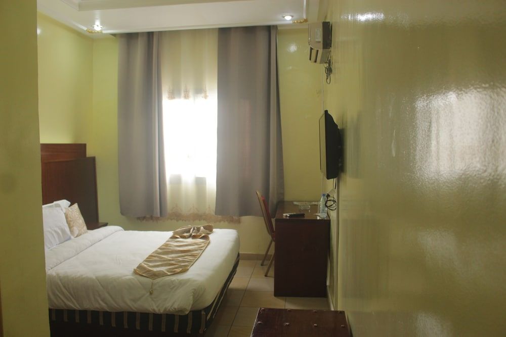 Somatel Hotel Standard Double Room 3