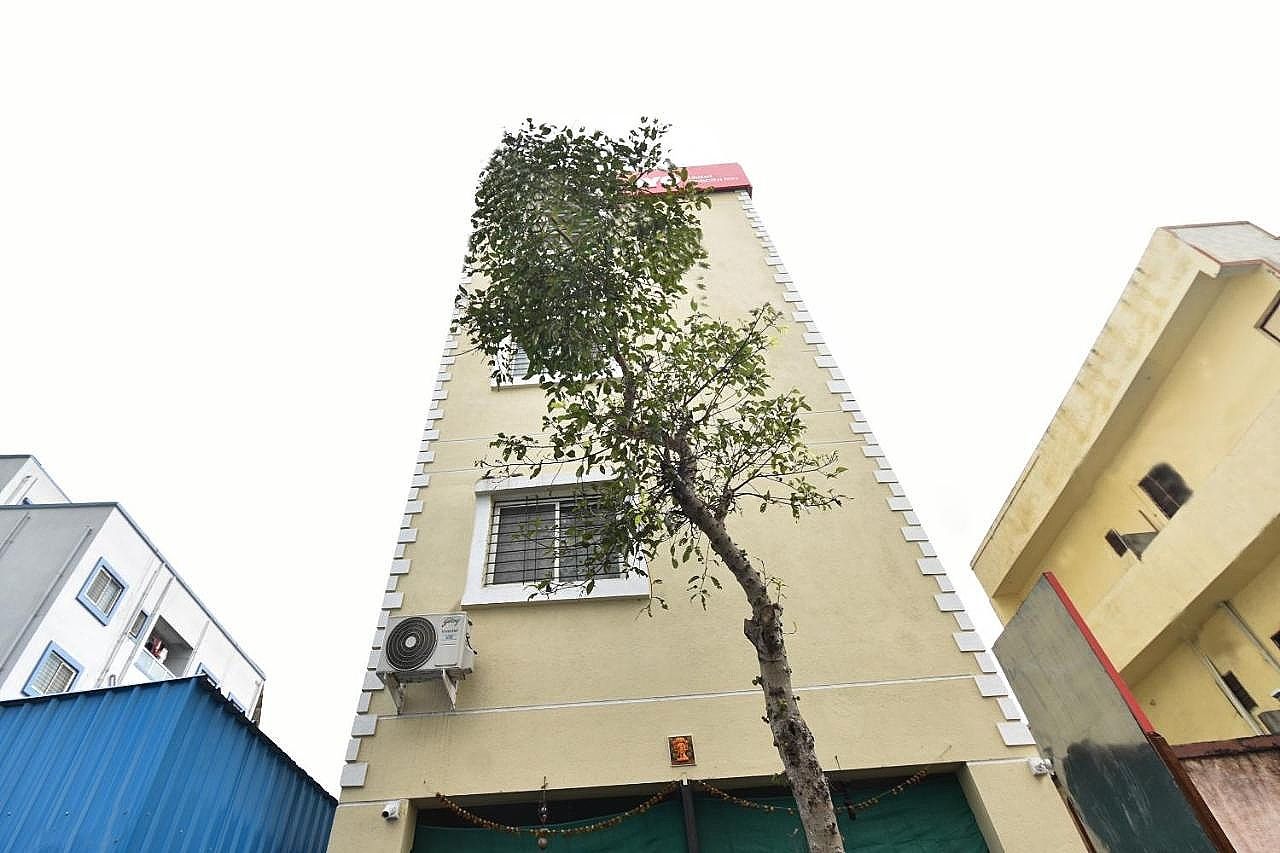 Side Image 2