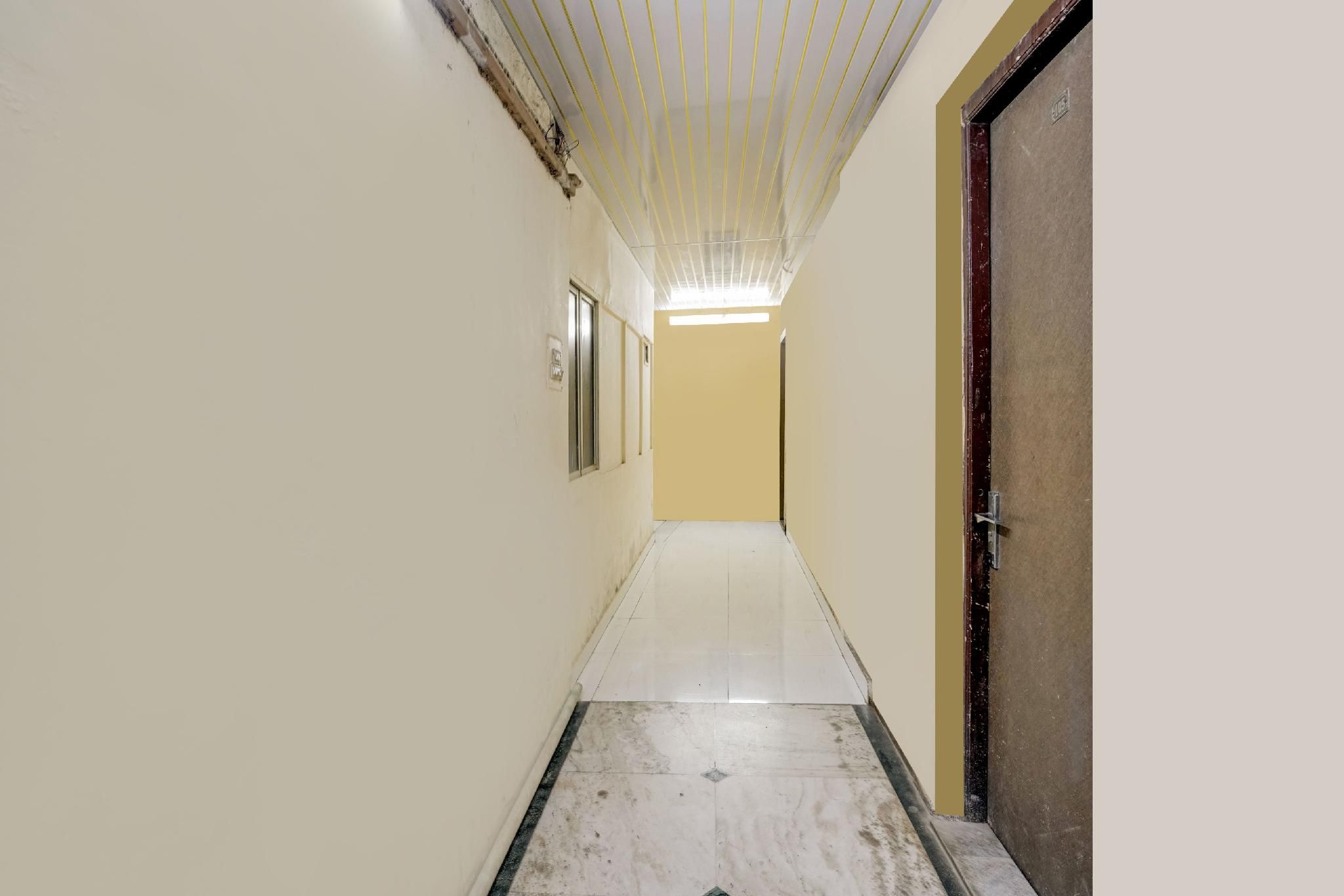 DOUBLE ROOM SINGLE ROOM 1 BED