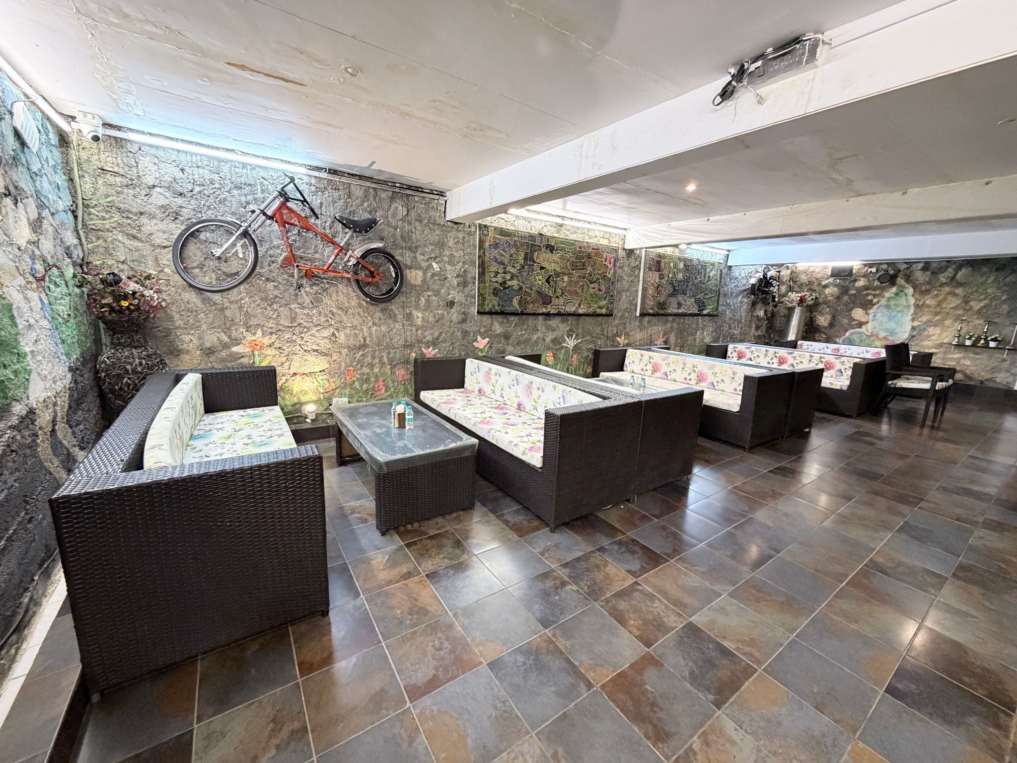 undefined 360 SOUTH 2