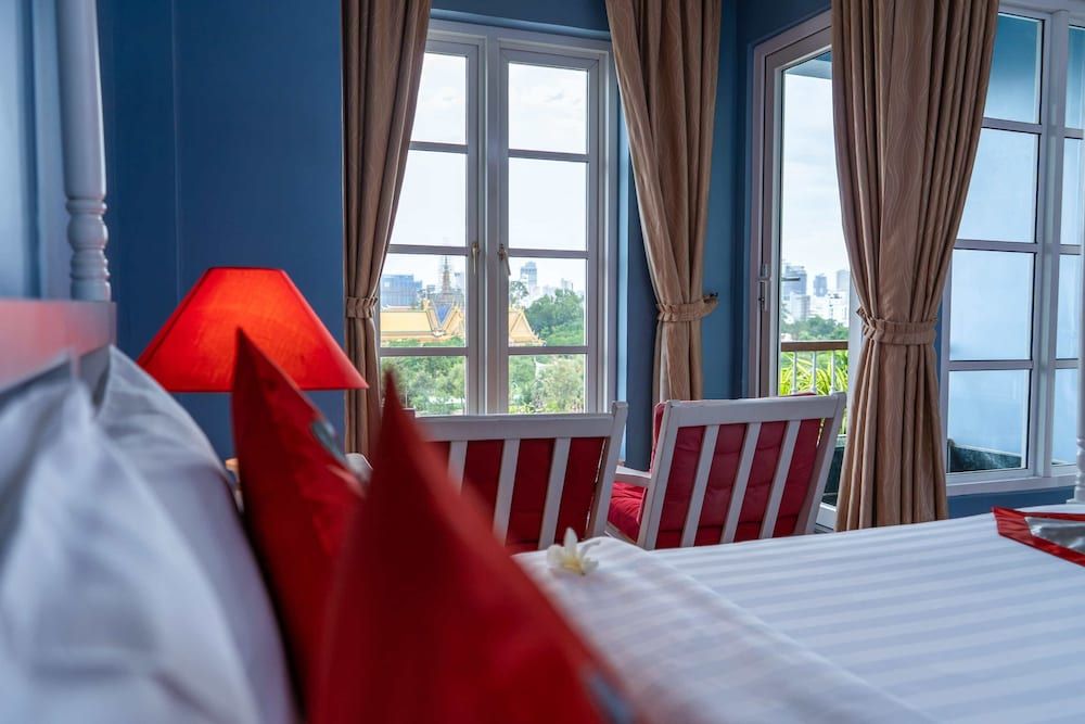 undefined Frangipani Royal Palace Hotel 10