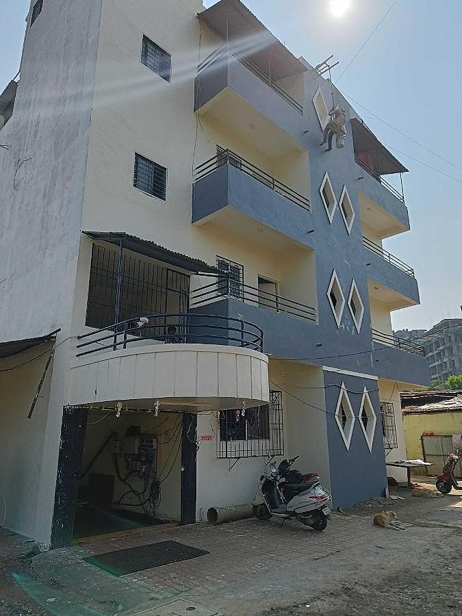 SPOT ON 90645 80483 Hotel Tushar Lodging