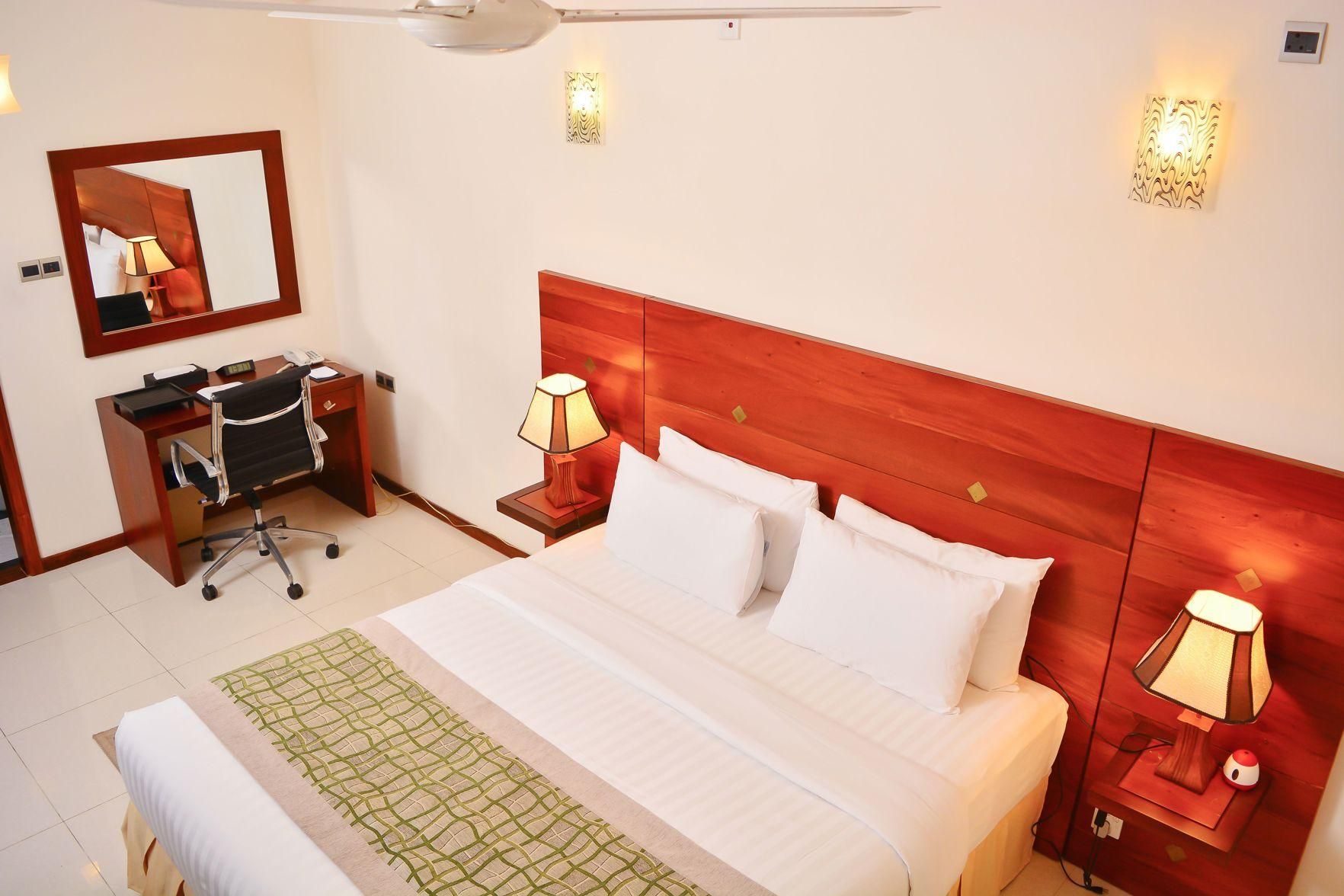 Unique Towers Luxury Boutique Suites 1 Bedroom Deluxe Suite 5