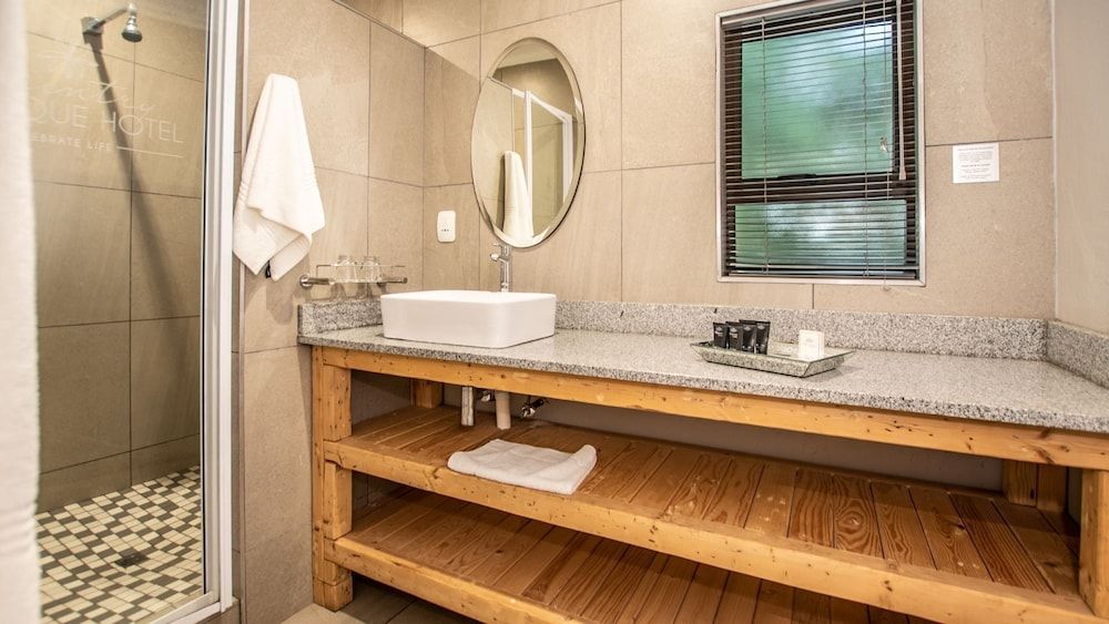 ANEW Resort White River Mbombela Executive Room 5