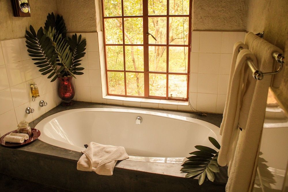 Shikwari Nature Reserve Deluxe Suite, 1 Bedroom, Non Smoking, Mountain View 5