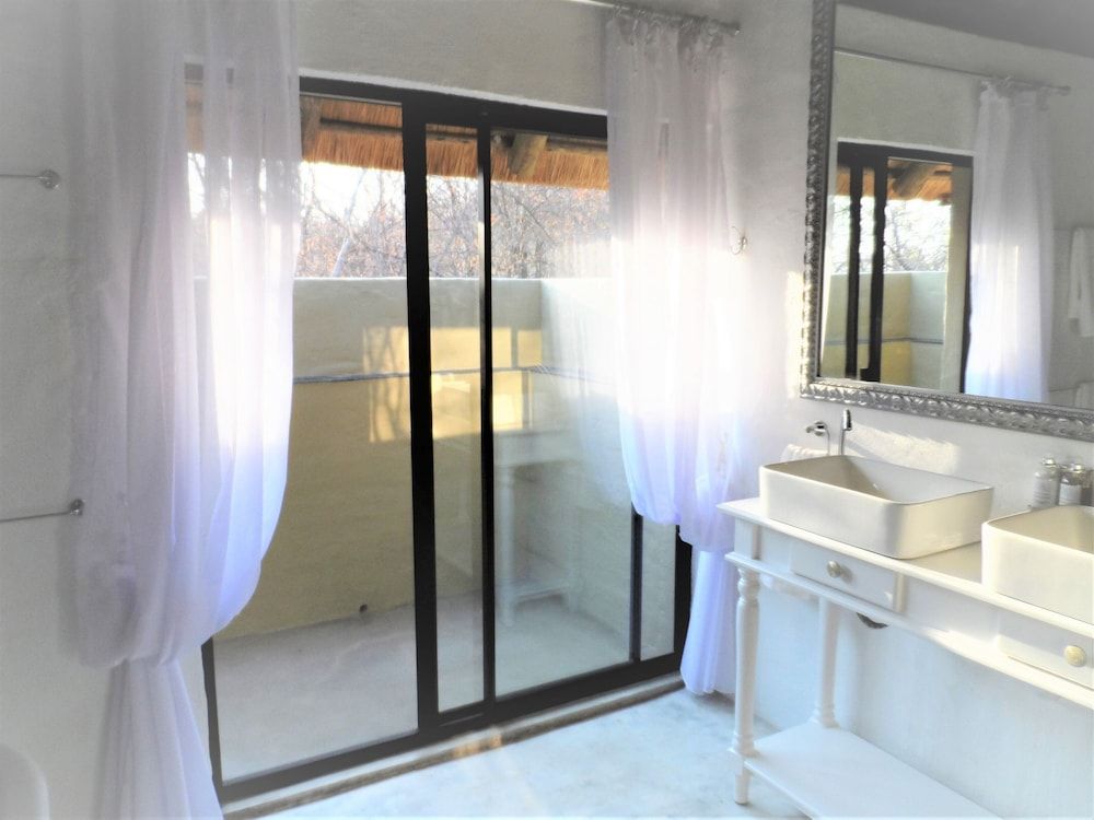 Shikwari Nature Reserve Shikwari Wild Fig - Fam. 12