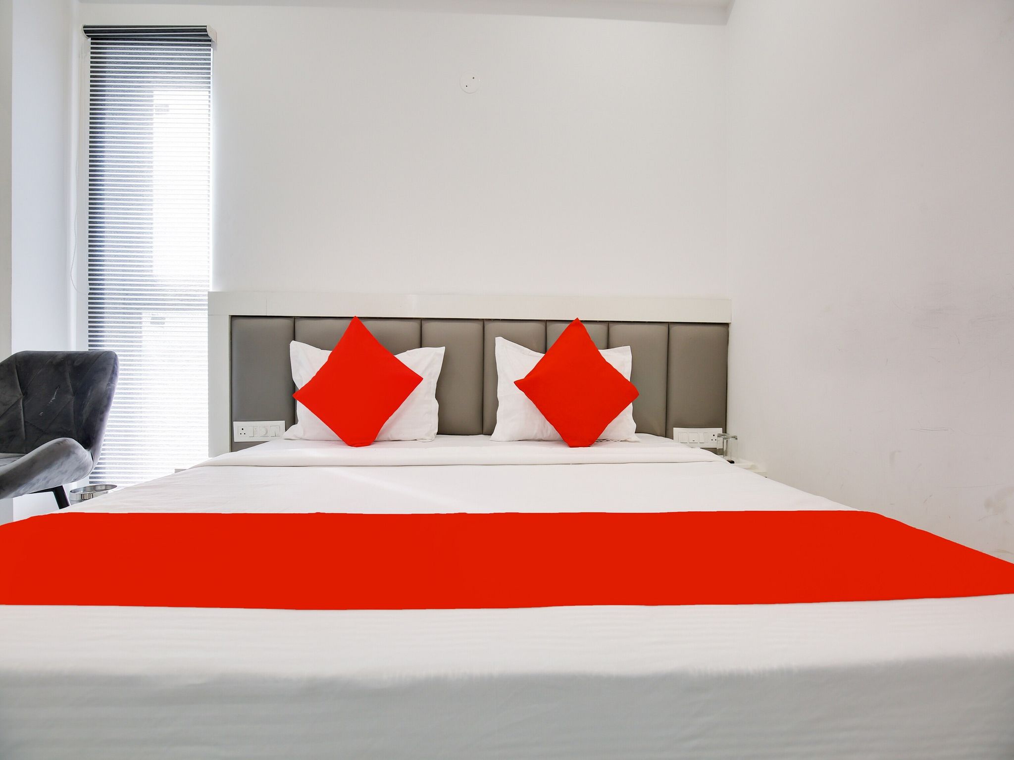 Hotel O Sky White House Classic 15