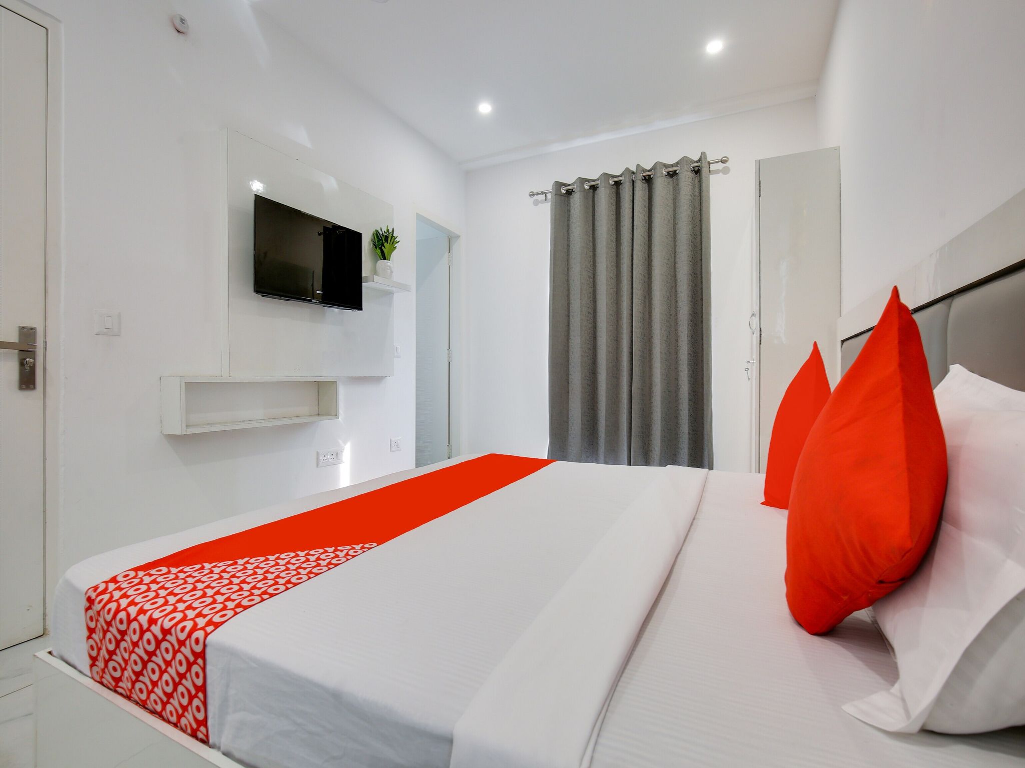 Hotel O Sky White House Classic 5