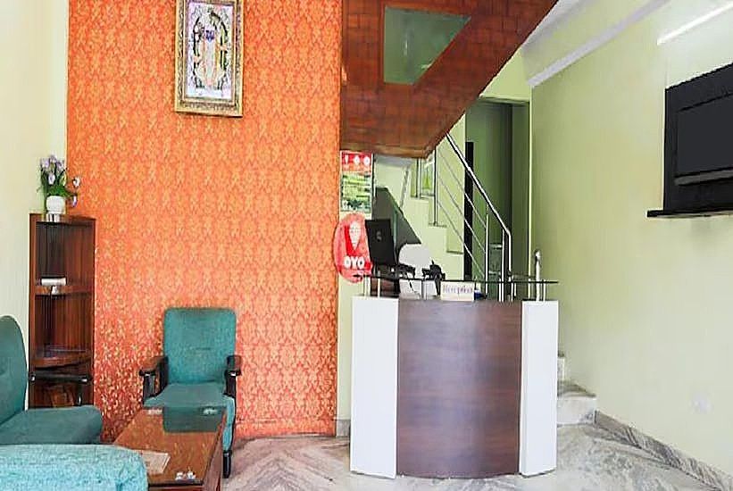 Hotel Raghukul
