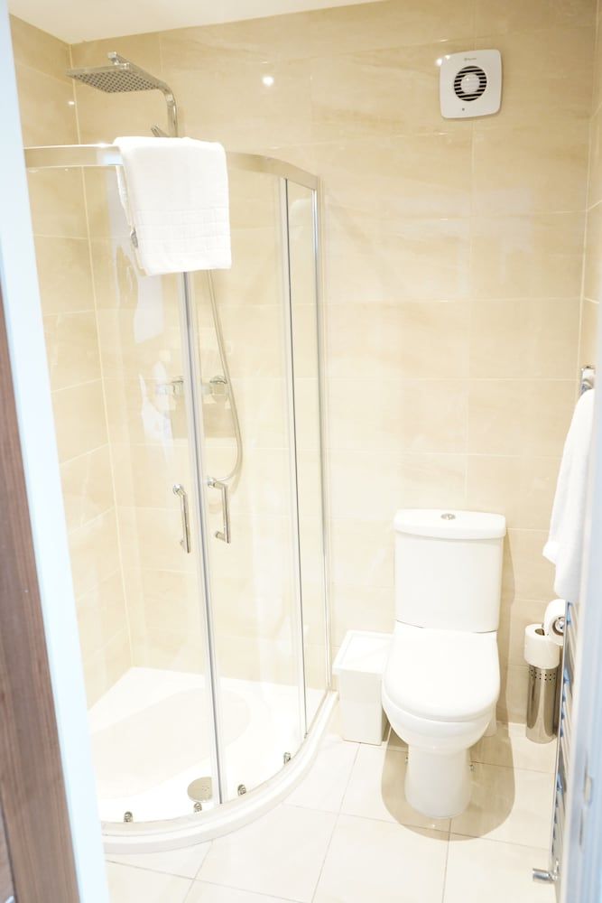 Marlborough Hotel Deluxe Double Room, Ensuite 4