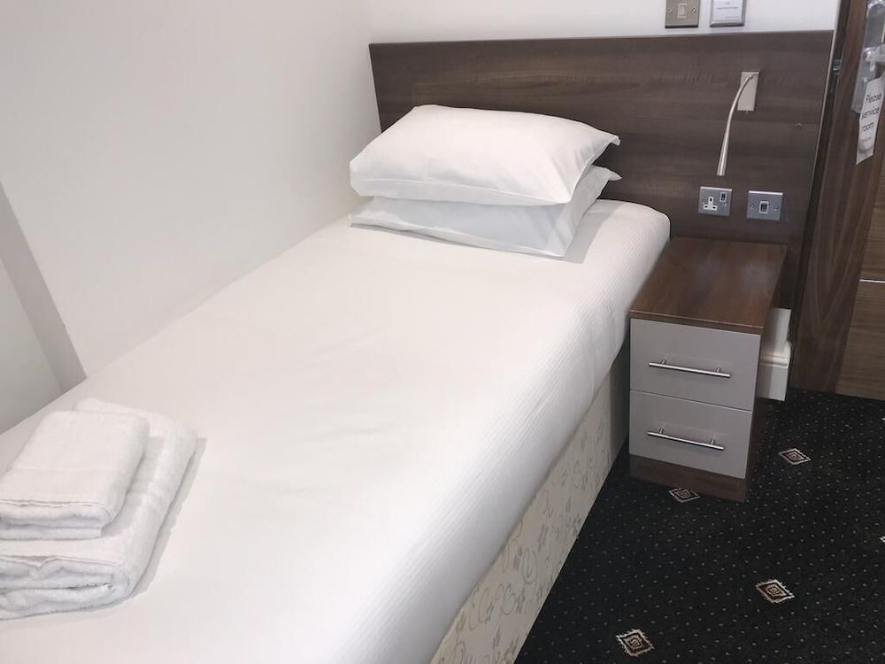 undefined Marlborough Hotel 2