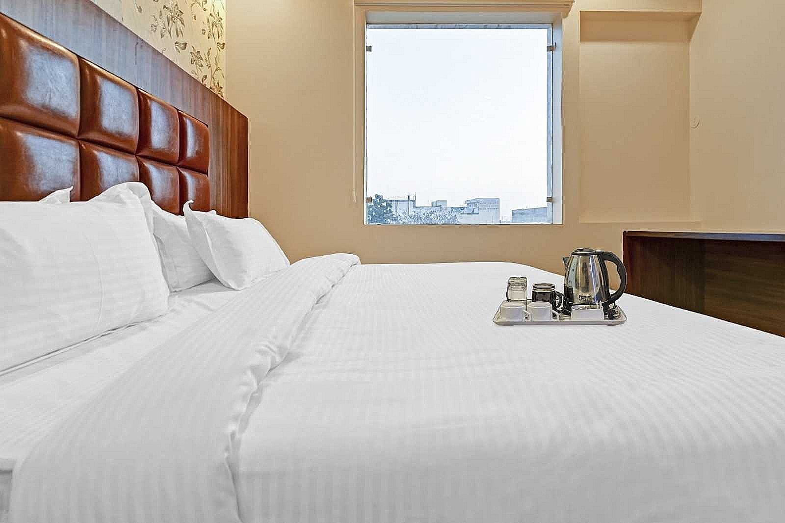 Townhouse 1208 Hotel Luxury Inn Classic 4