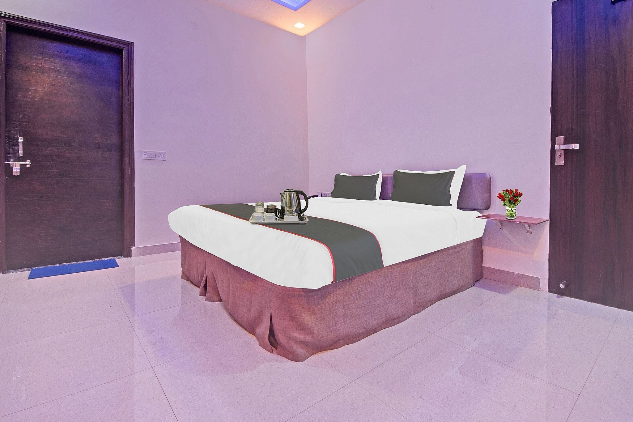 Collection O Hotel Ira Classic 2