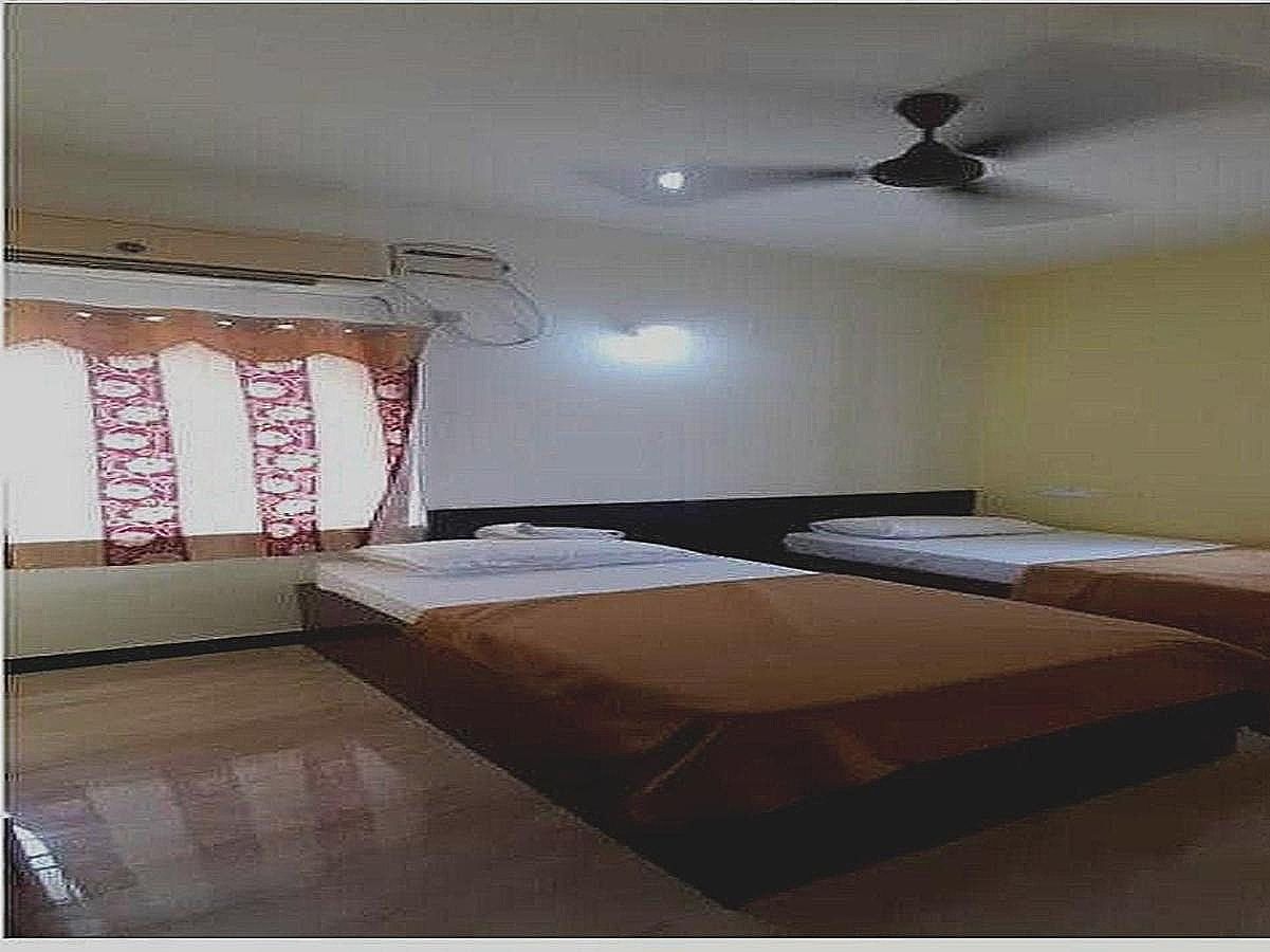 Classic Triple Room