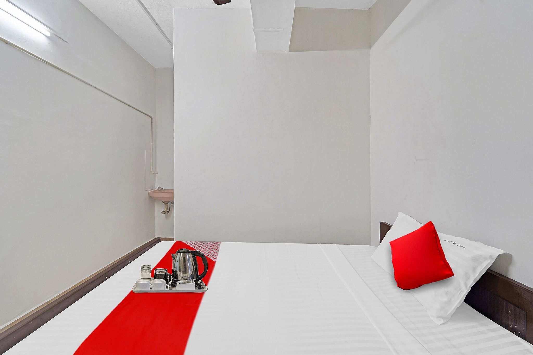 Hotel O Grand Pallavaram Classic 6