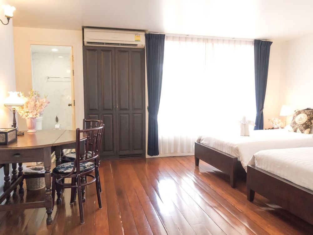 SSIP Boutique Dhevej Bangkok Deluxe Twin Room - Room Only 2