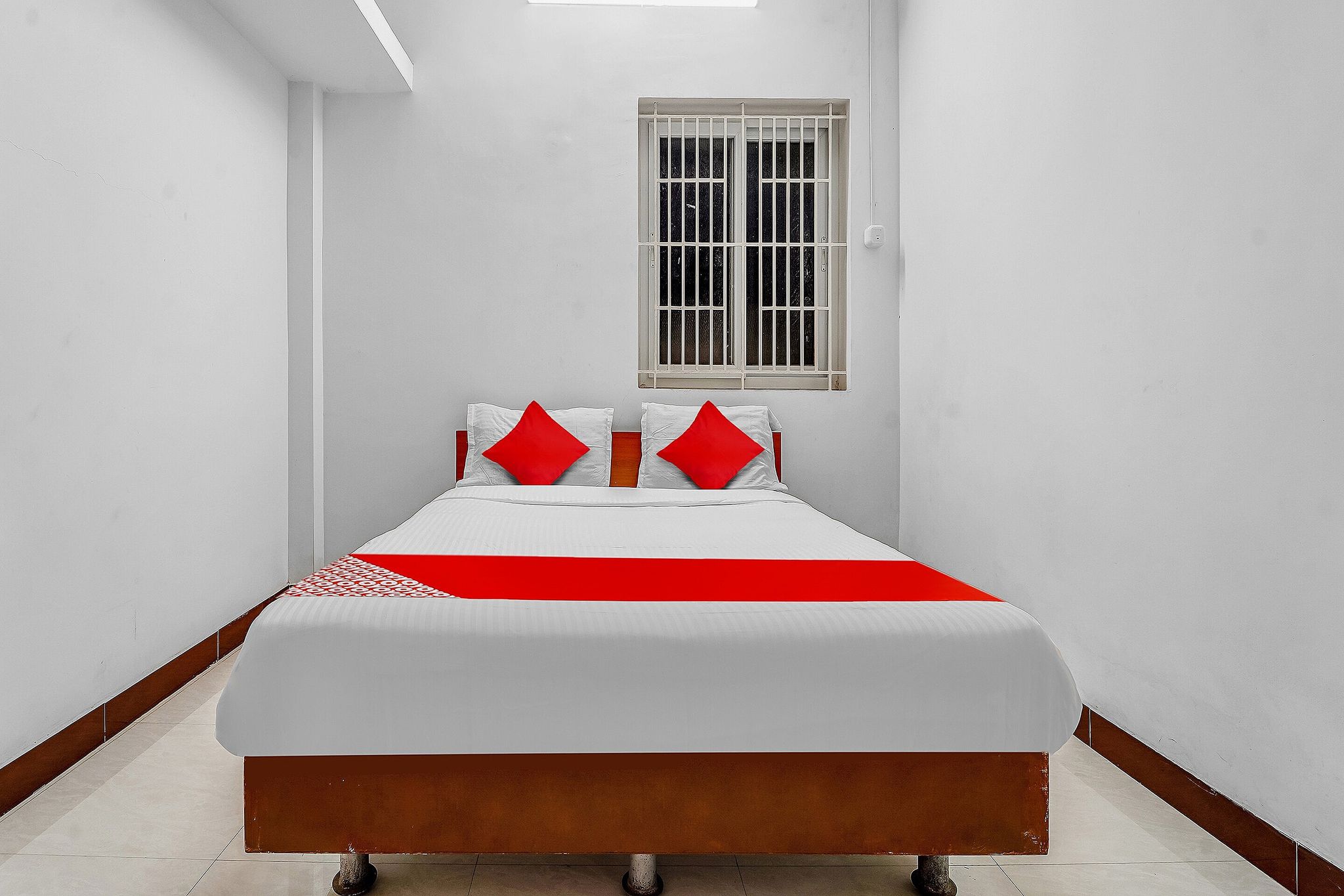 Hotel O Crown Tower Classic 2