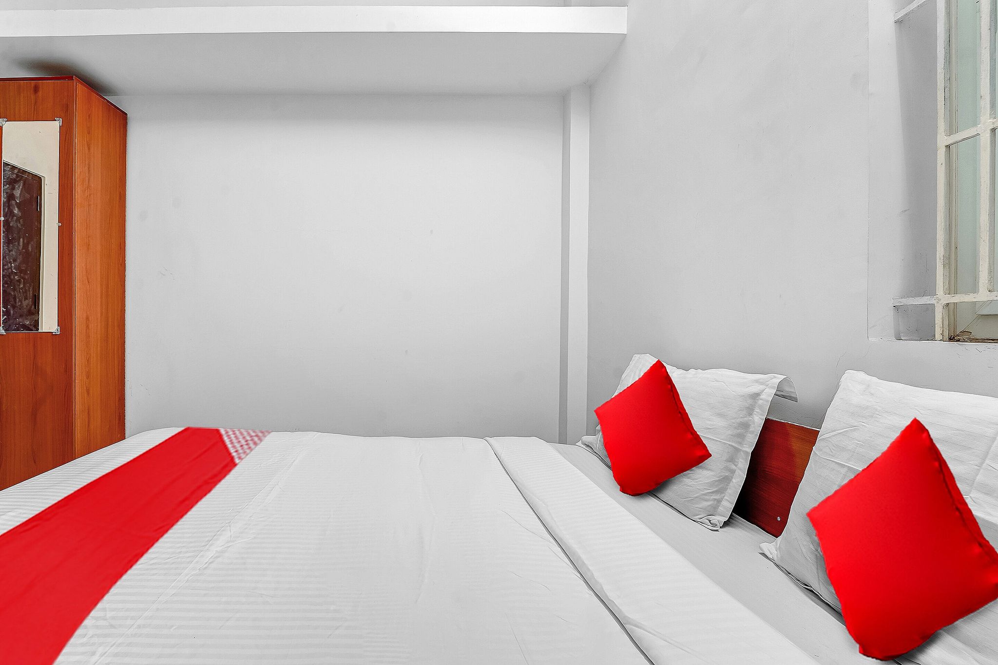 Hotel O Crown Tower Classic 9