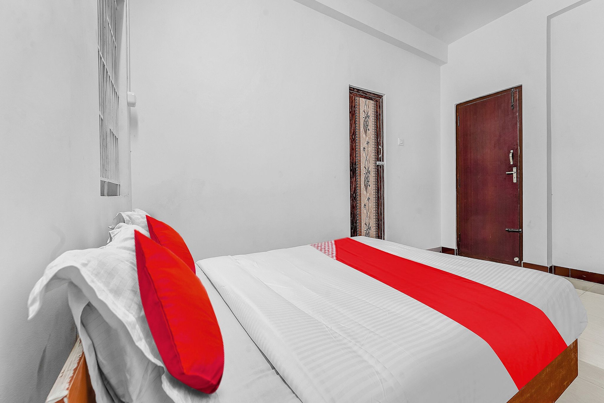 Hotel O Crown Tower Classic 10