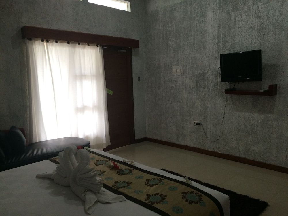 Good Heart Resort Deluxe Room 10