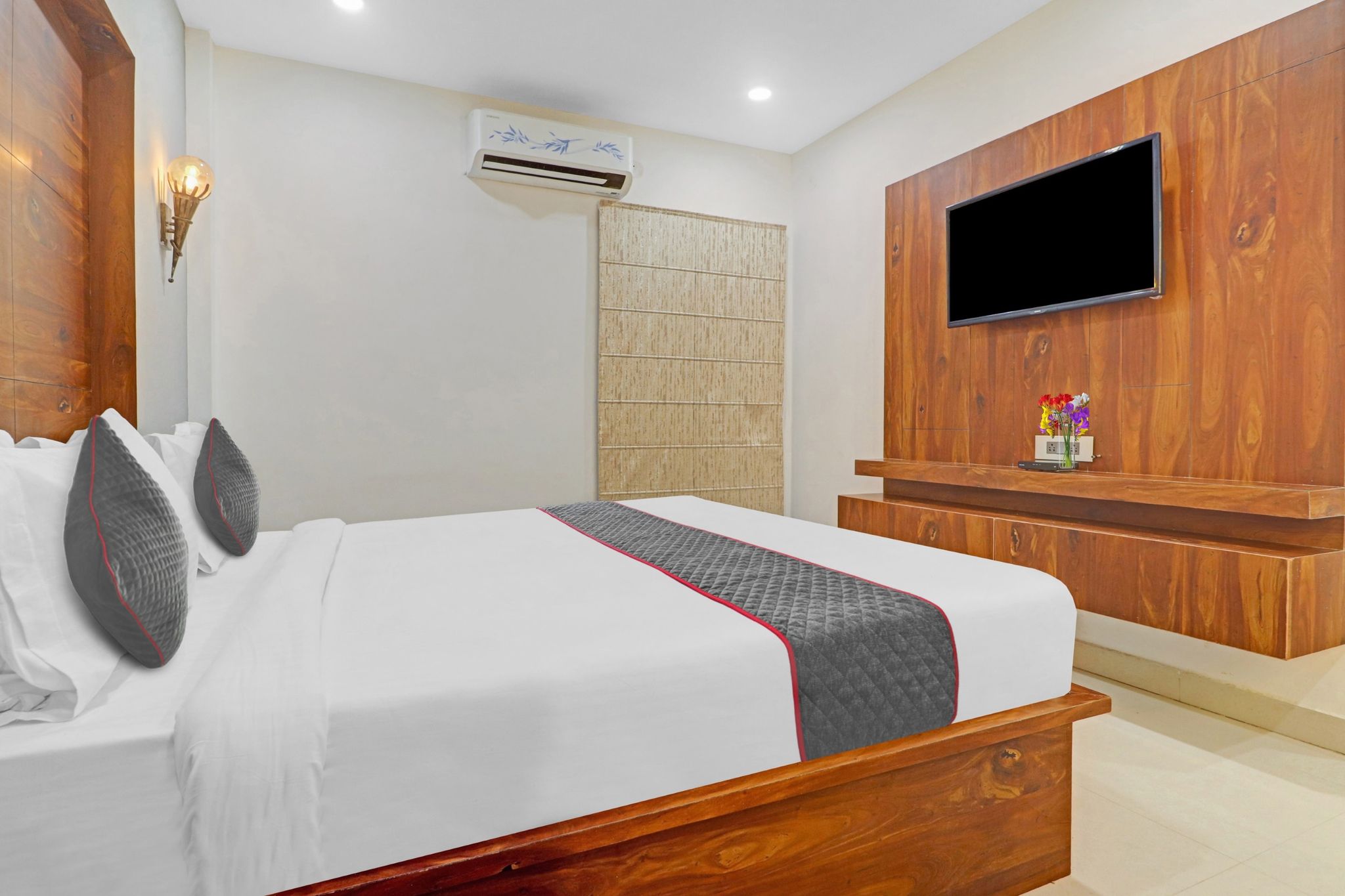 Super Townhouse Rcc Pride Classic 13