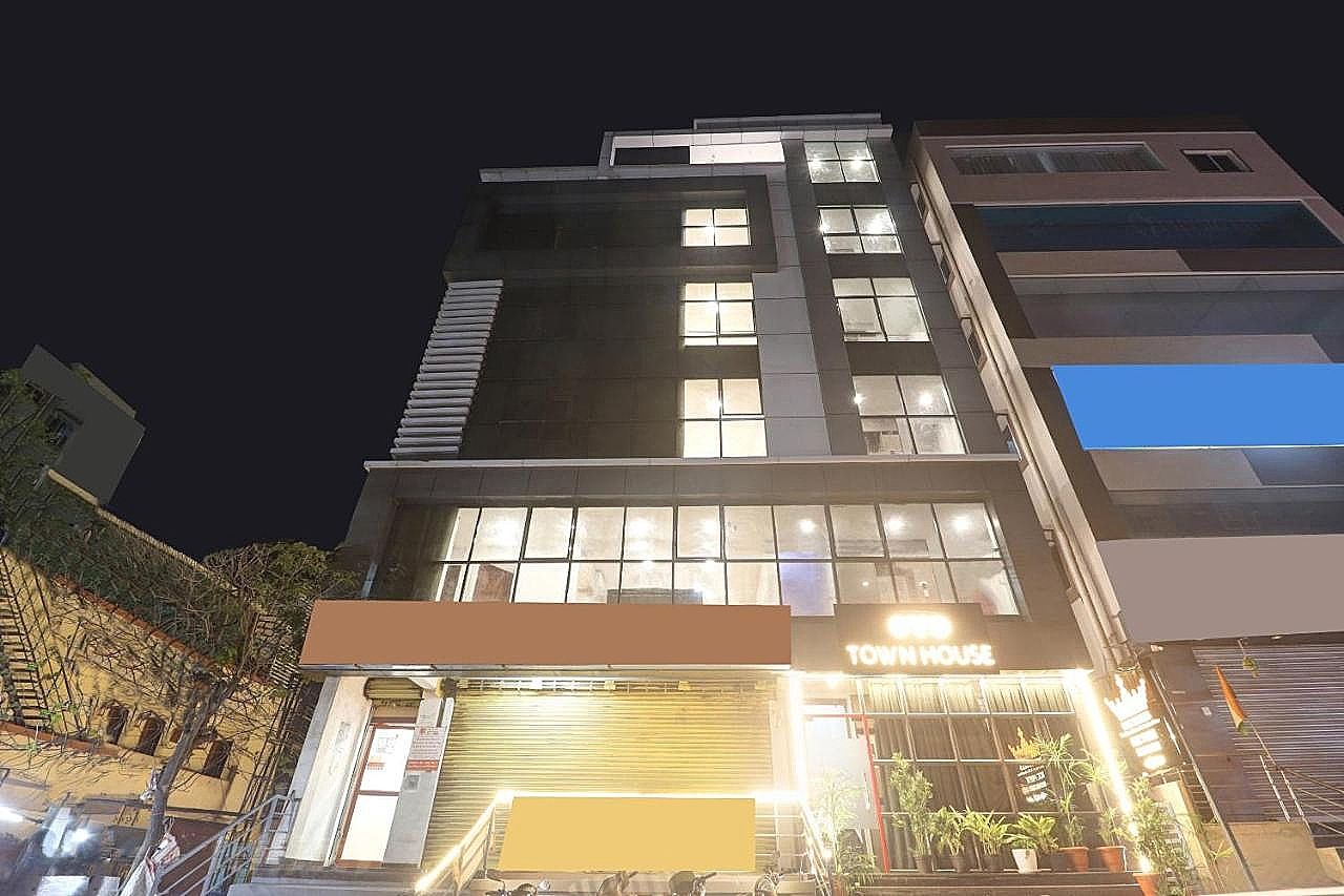undefined Super Townhouse Rcc Pride 2