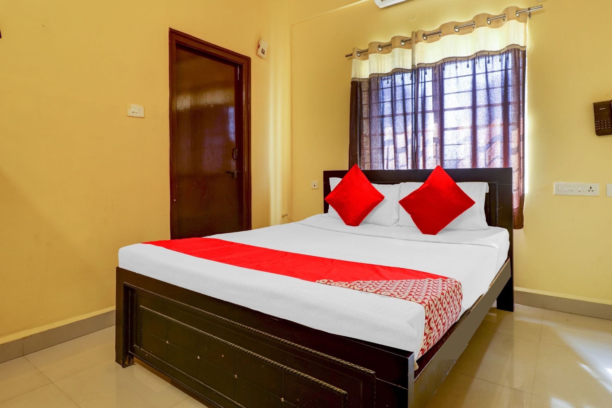 Hotel O Vsm Grand Classic 4