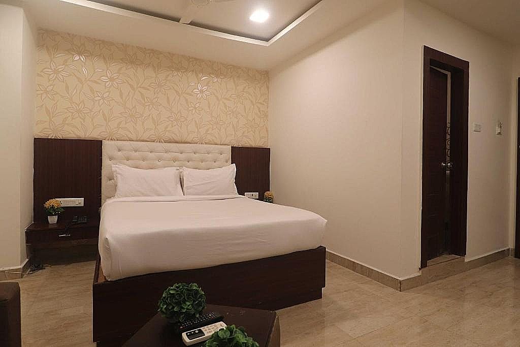 Super Collection O Halcyon SS Grand Classic 4