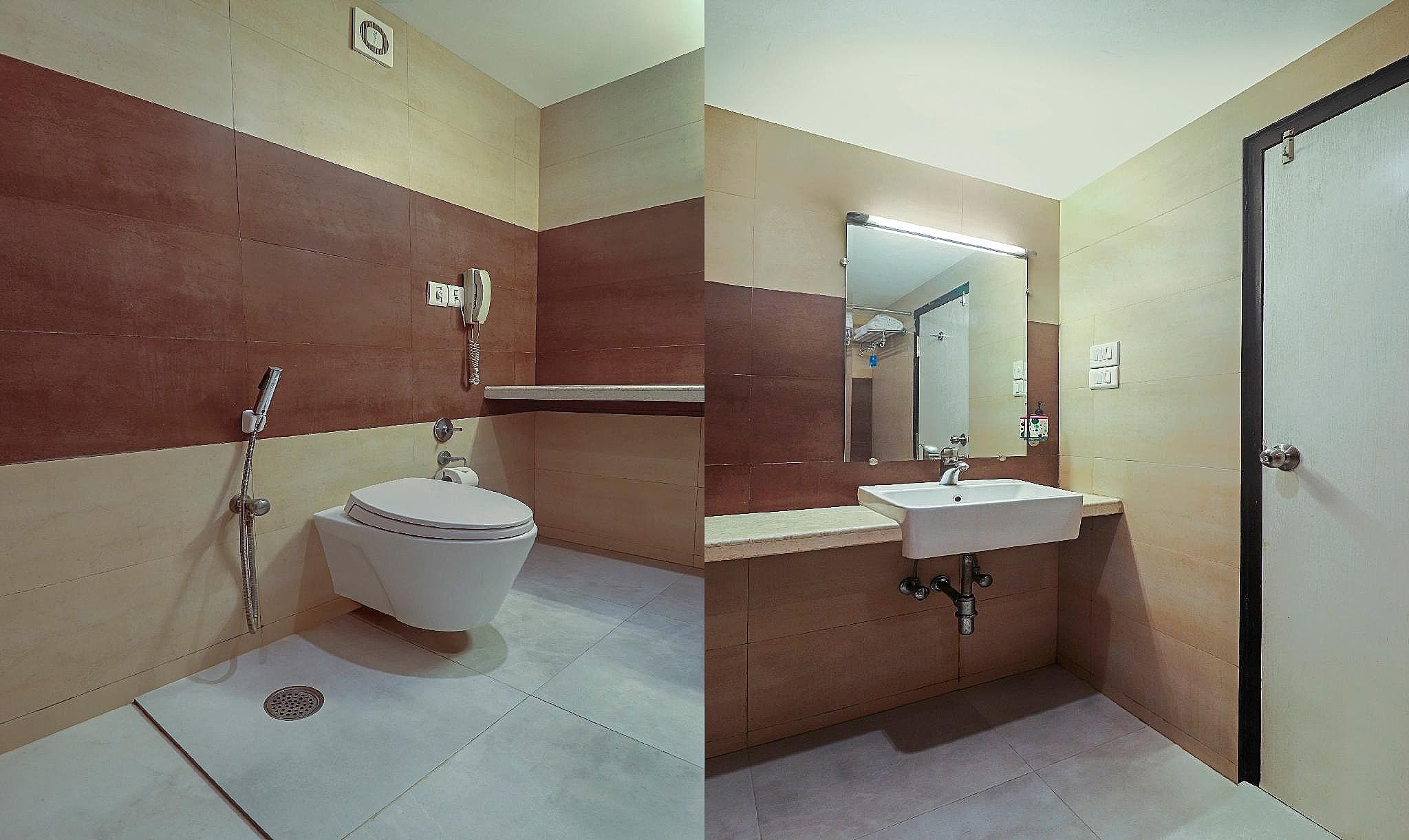 Treebo Premium Metropolis Standard Double Room 4