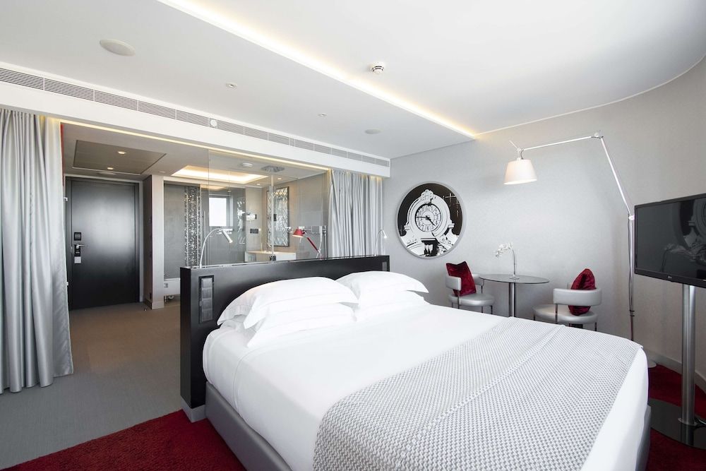 undefined Myriad by SANA Hotels 3