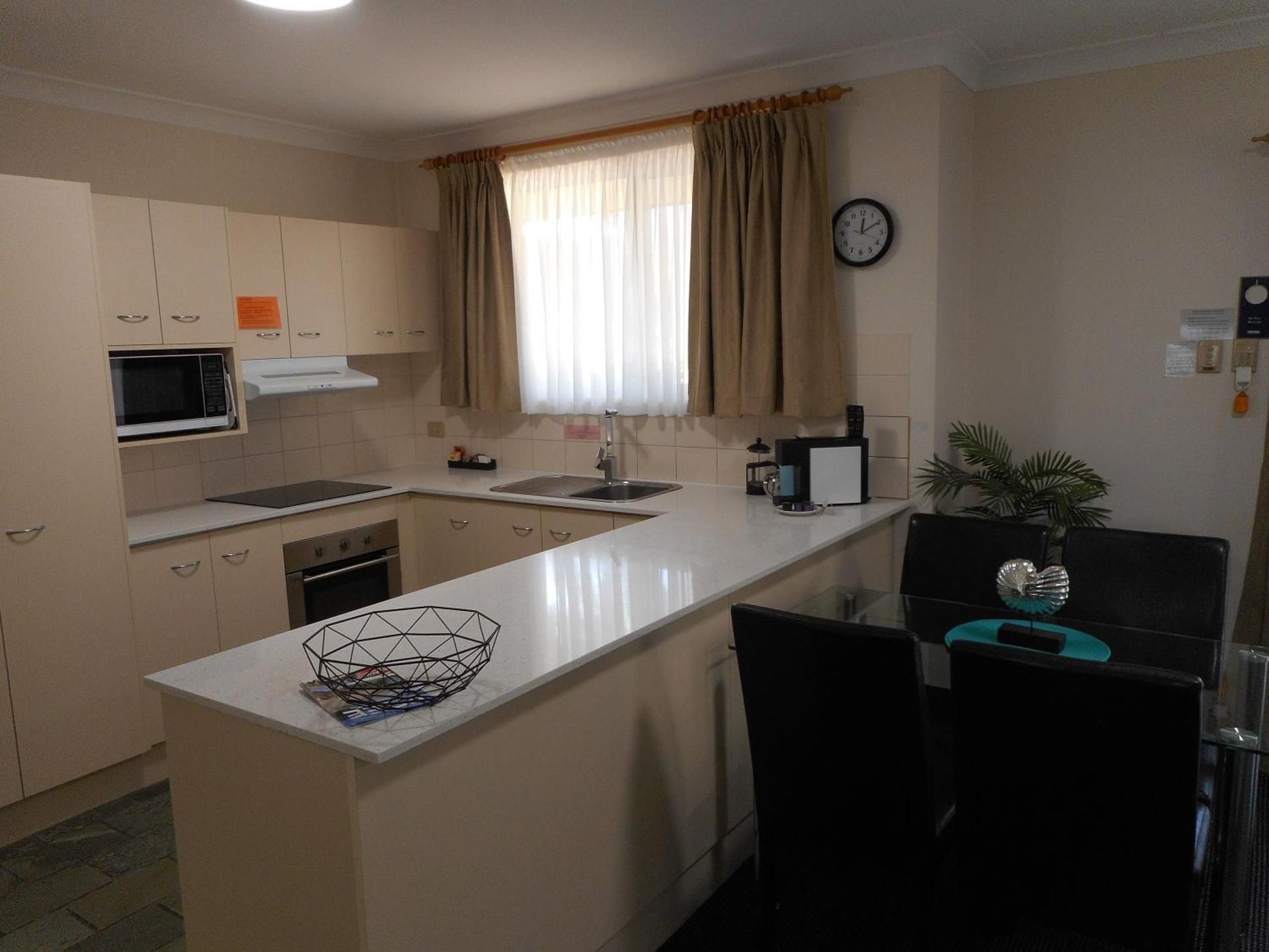 Deluxe King Room - Disability Access