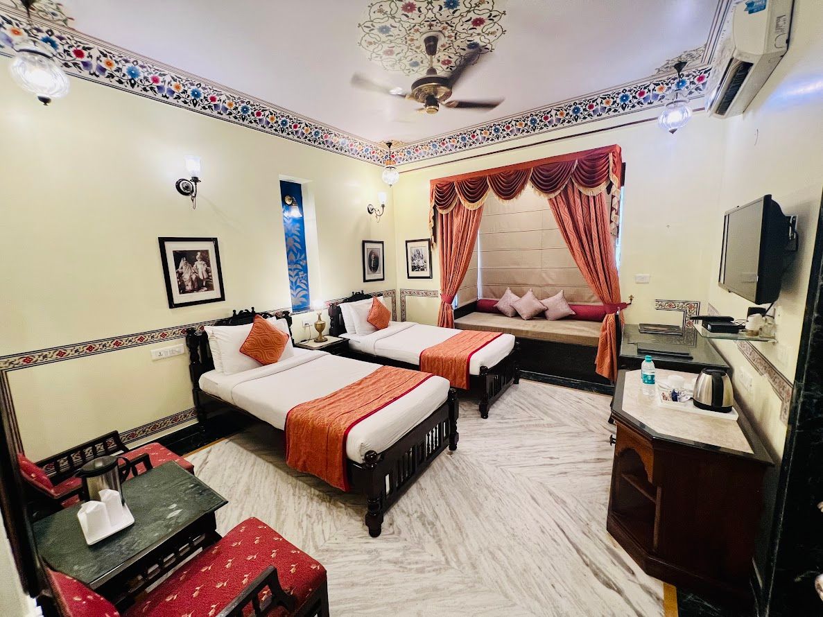 undefined Umaid Mahal - A Heritage Style Boutique Hotel 4