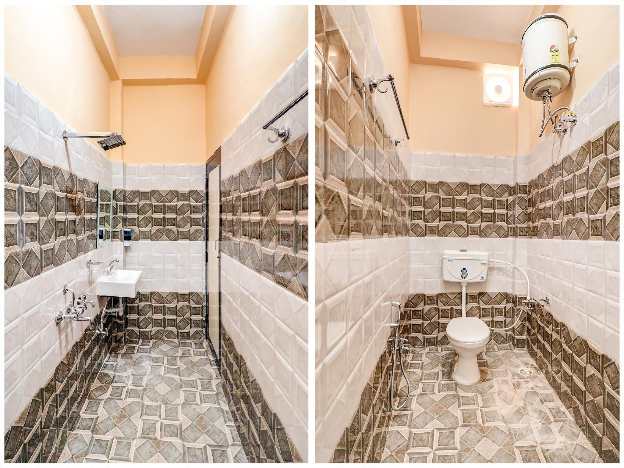 Hotel O by OYO R K RESIDENCY SGPGI Classic Room 4