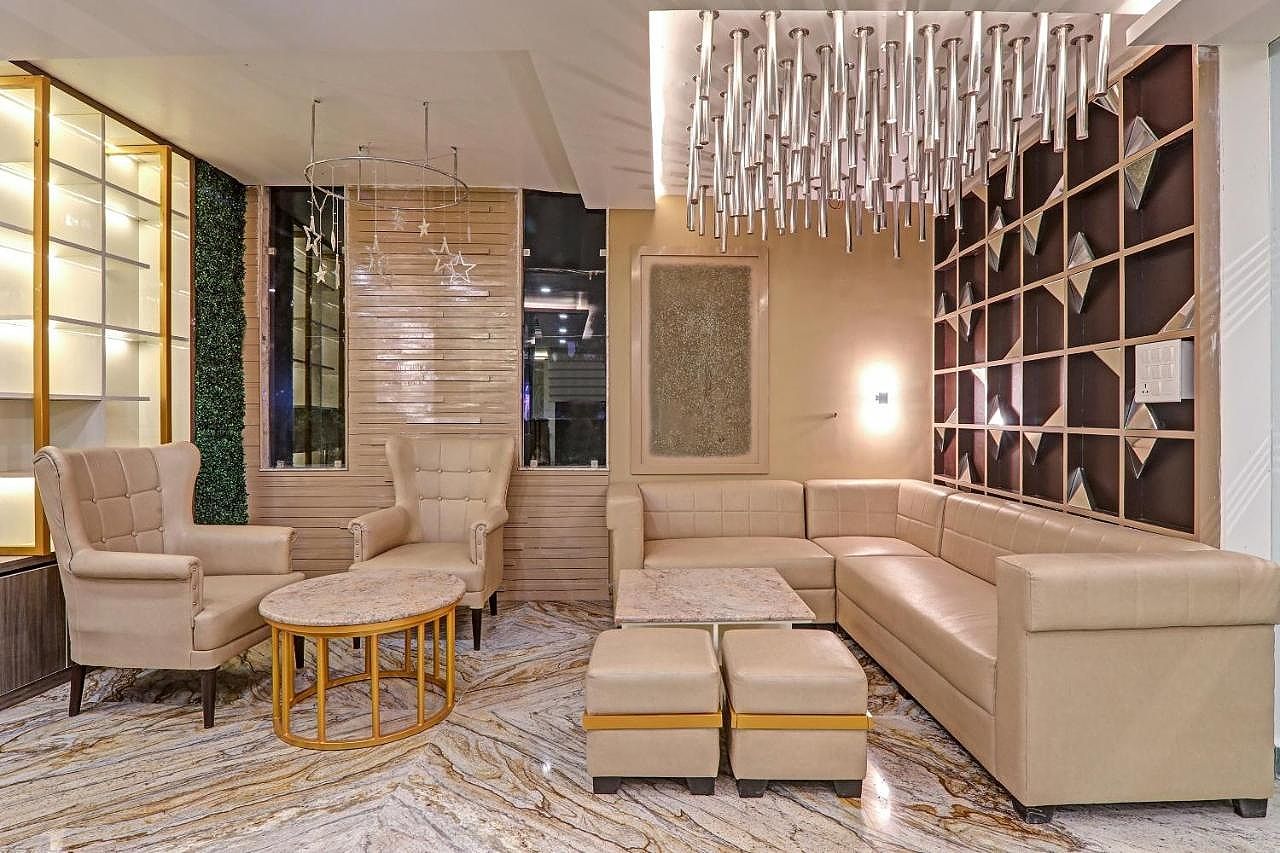 undefined Townhouse Hotel Impact 3