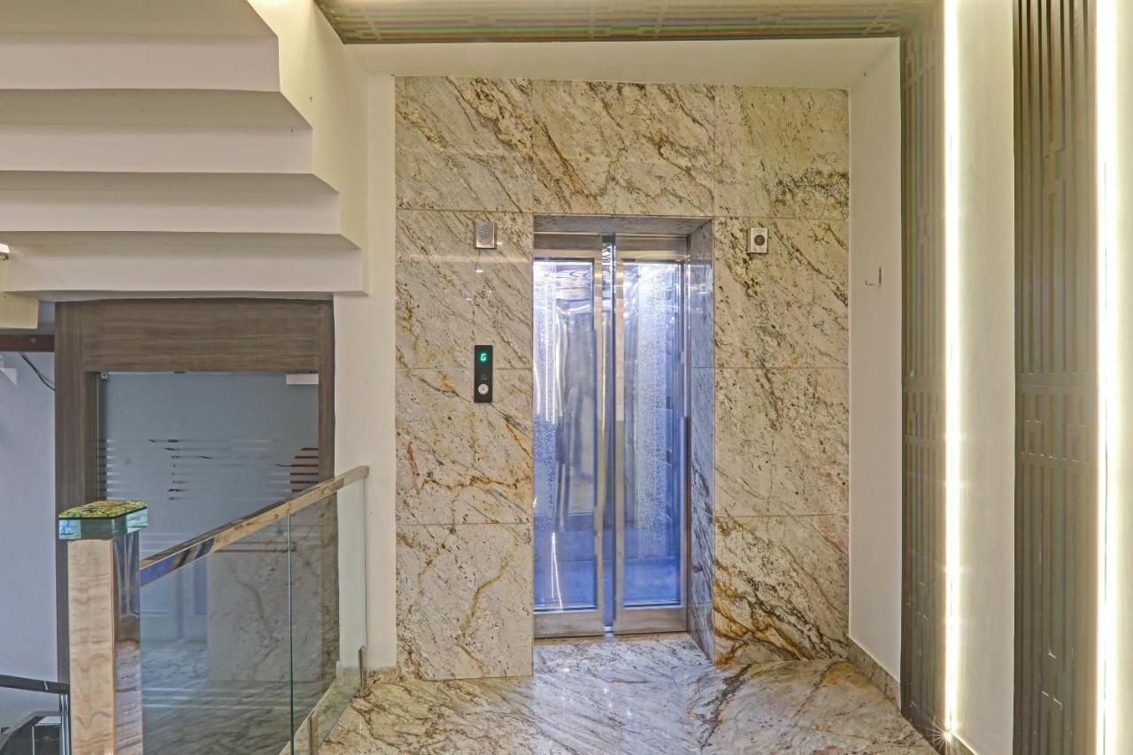 undefined Townhouse Hotel Impact 10