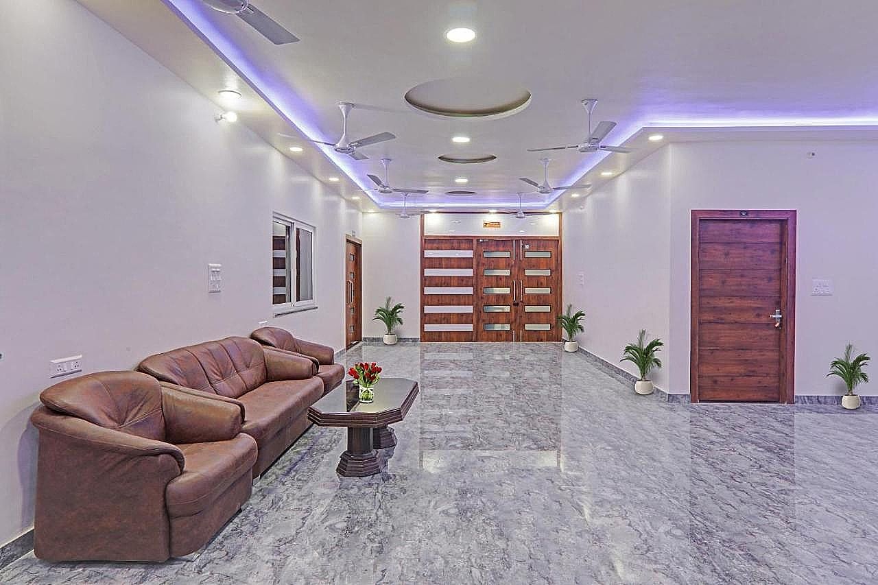 undefined Townhouse P.s.Palace Near Amausi Metro Station 3