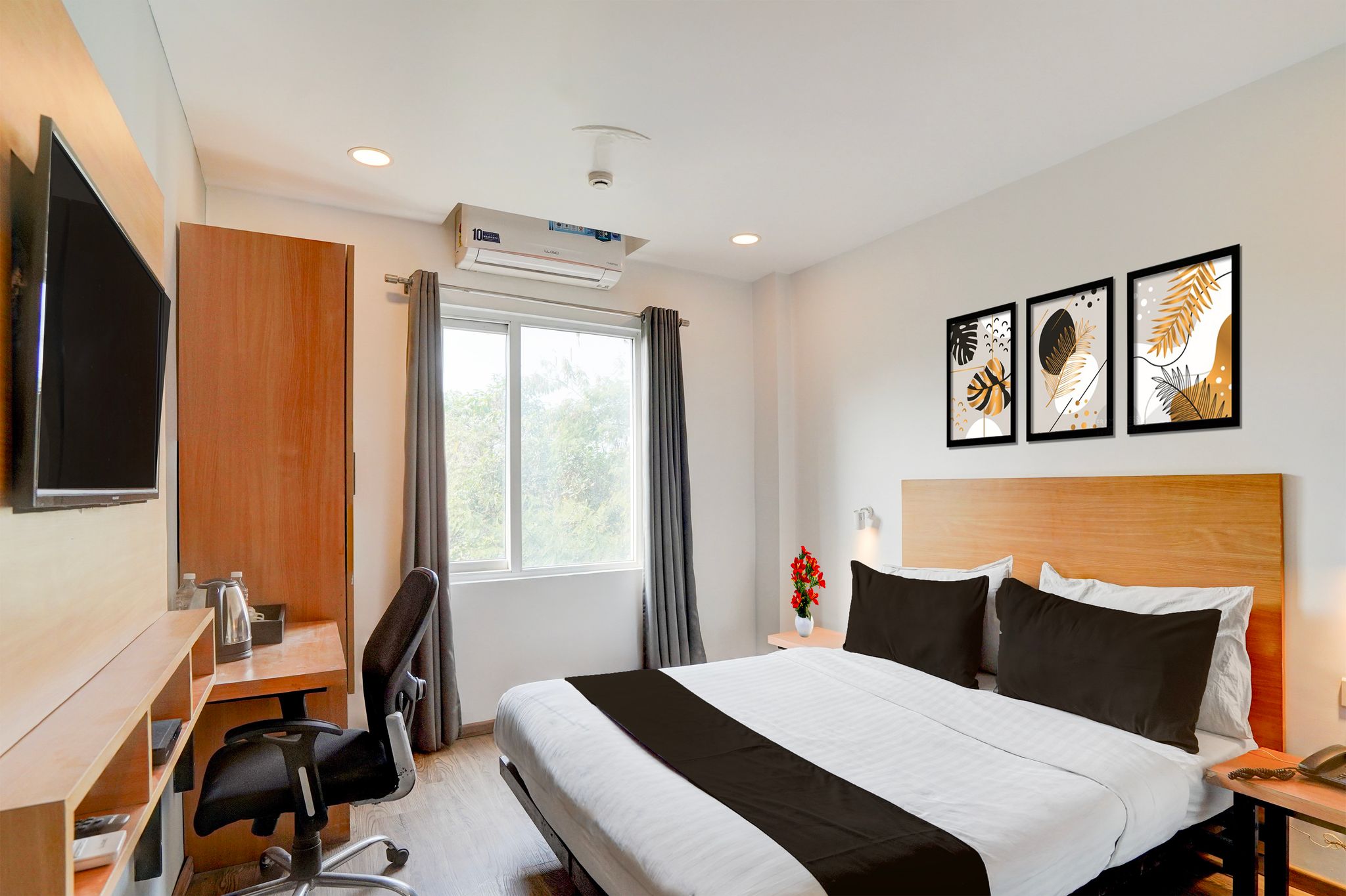 Super Townhouse Deva Road Lucknow Classic 12