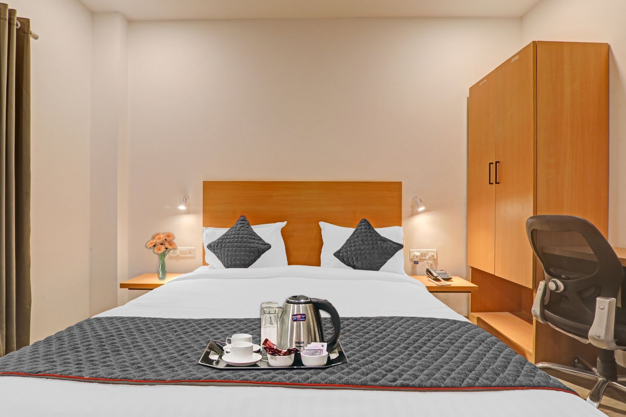 Super Townhouse Deva Road Lucknow Classic 18