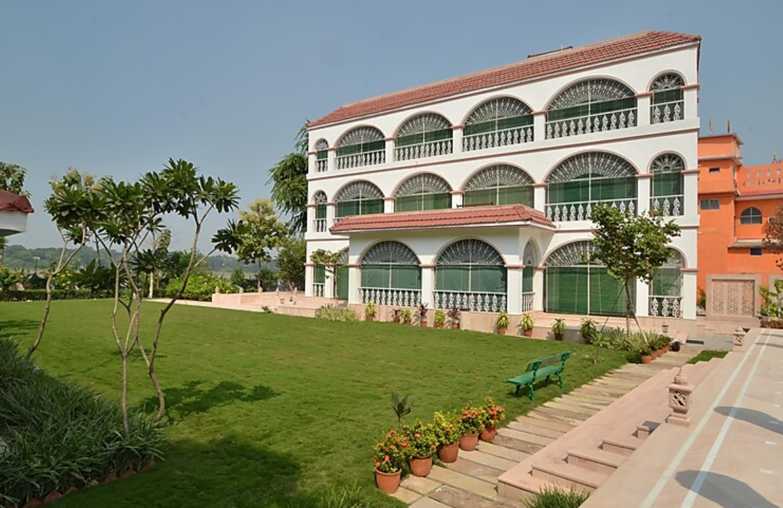 Saptapuri Varanasi by Royal Orchid Hotels Limited  Kutir with Private Balcony/ Lawn ( Clear View Namo Ghat)   3