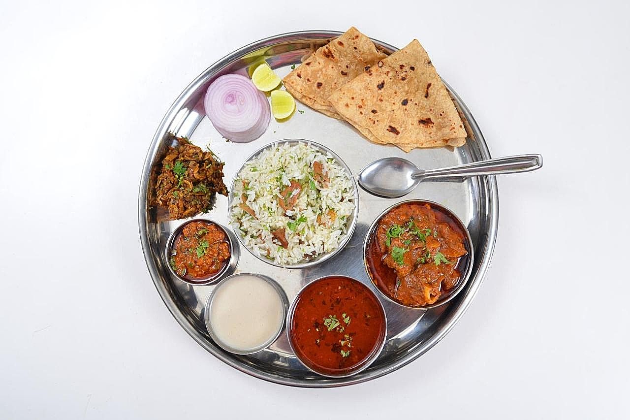 Food & Dining