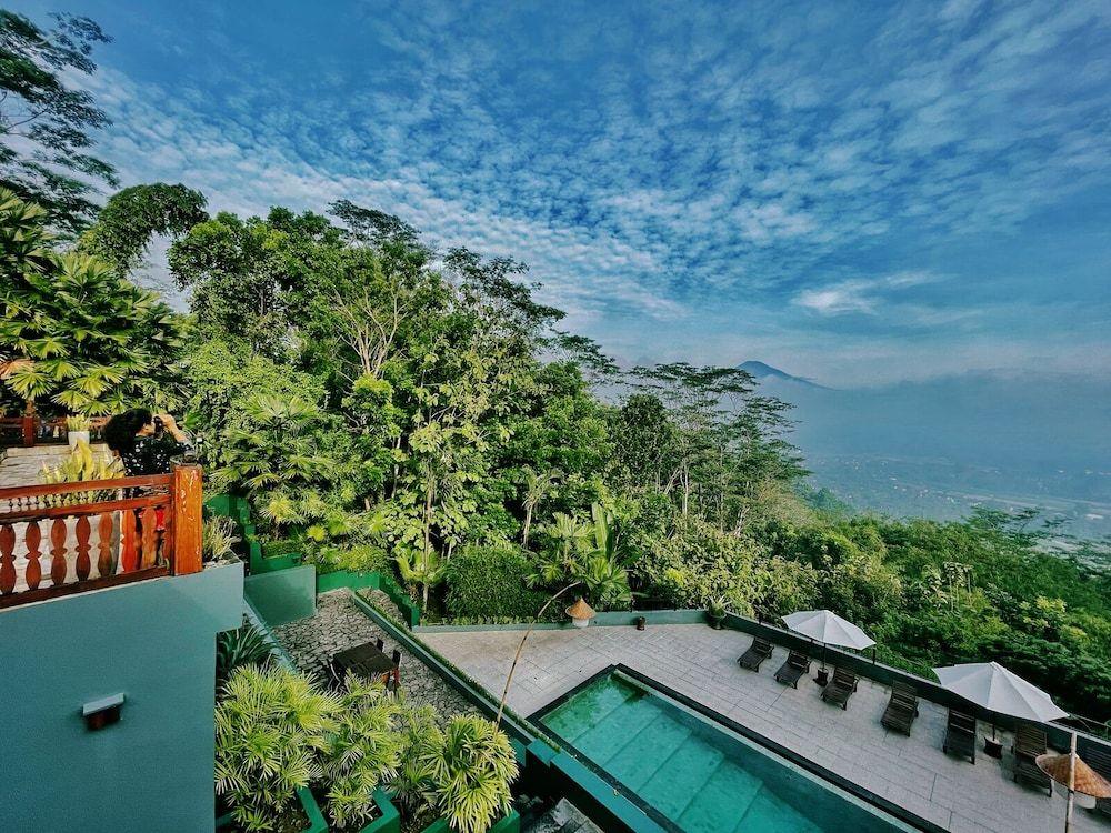 Villa Borobudur Resort Suite, 1 King Bed 3