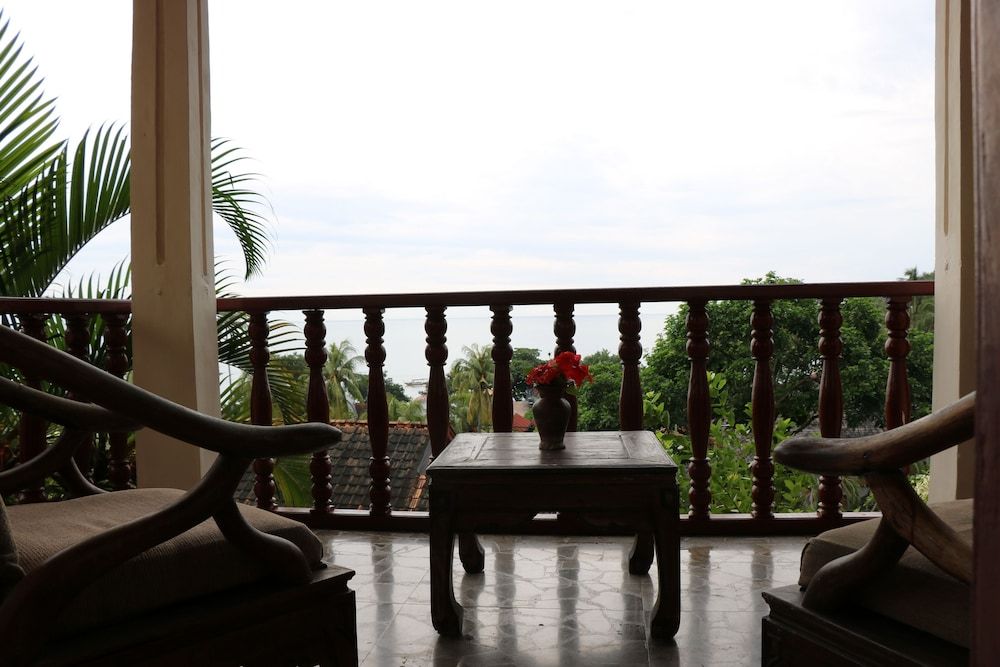 Puri Bunga Senggigi Deluxe Room 14