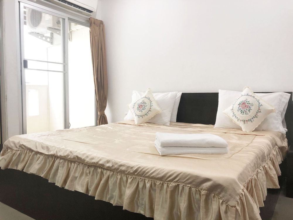 undefined Aravinda Living Home 8