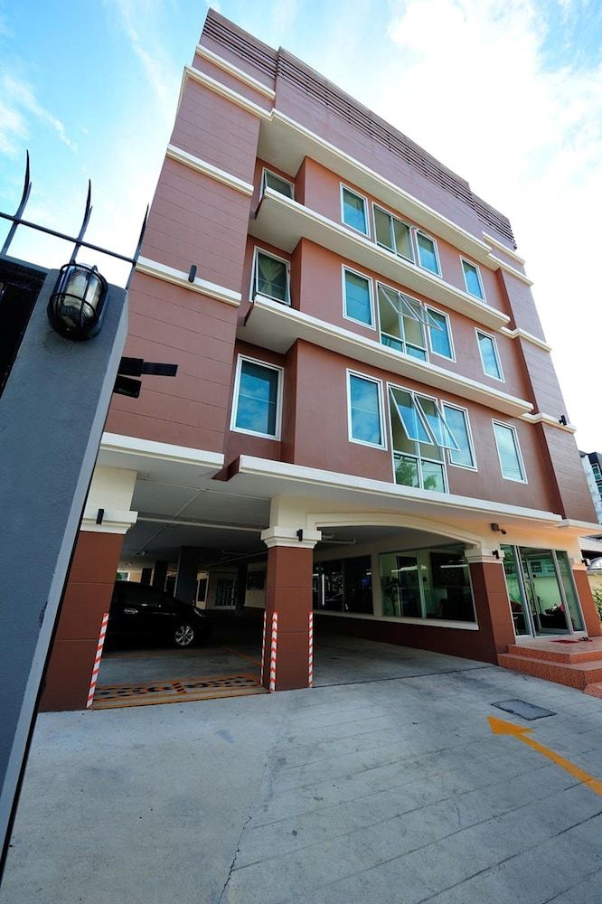 undefined Aravinda Living Home 2