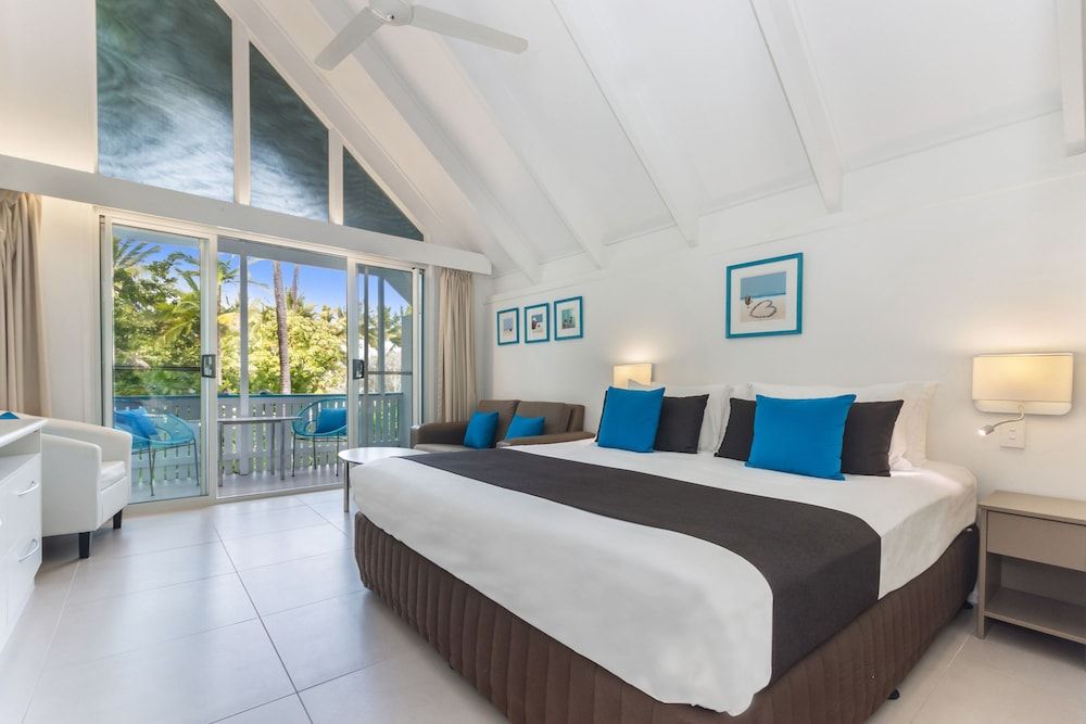 Seaside Seclusion 2 bedroom apartment