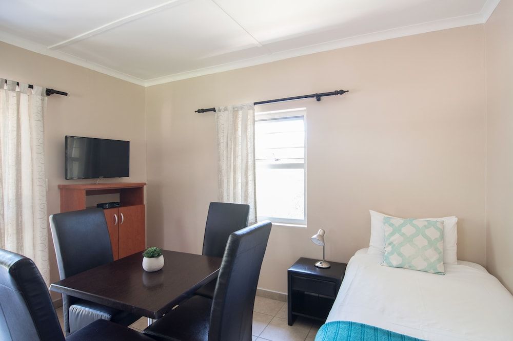 Arebbusch Travel Lodge Family Chalet, 1 Bedroom, Kitchenette, Garden Area 3