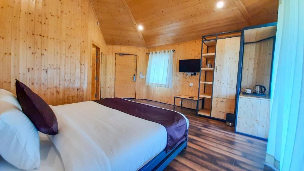 The Woods Retreat Octagon Mountain View Luxury Cottage