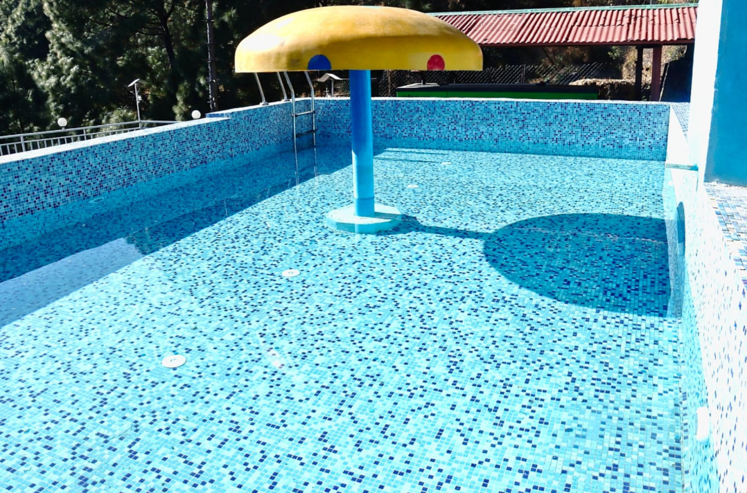 undefined Hamilton Palace 4