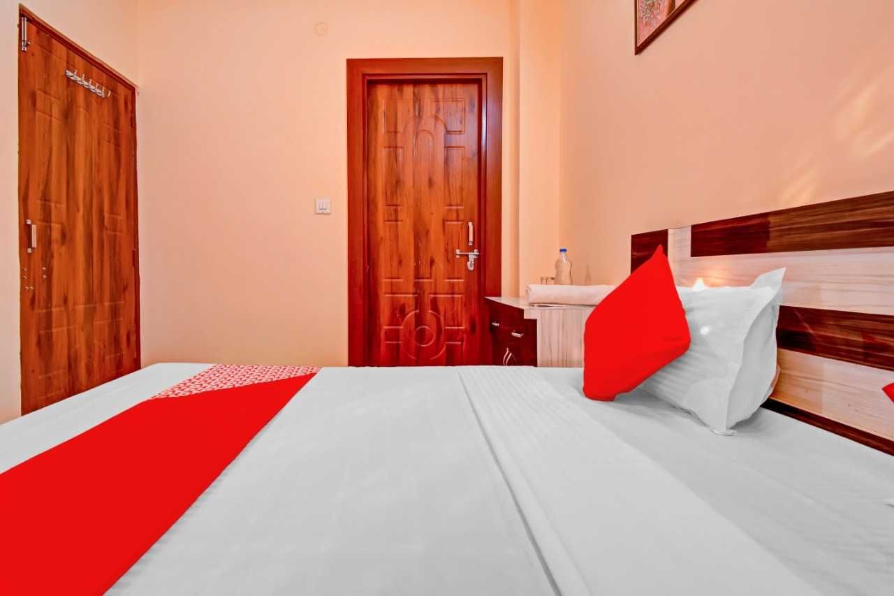 Hotel O Ayansh Residency