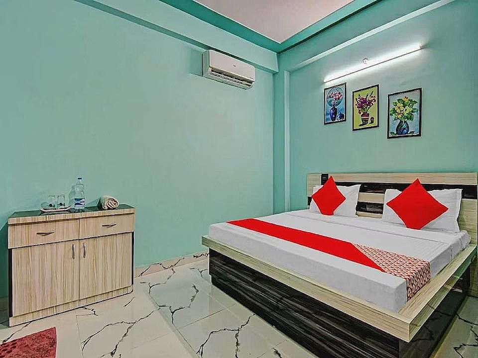 Hotel O Ayansh Residency
